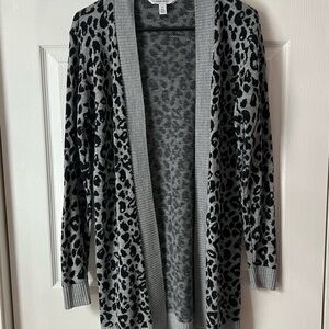 Gray Leopard Print Women's Sweater